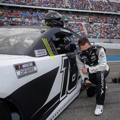 kaz grala bio.